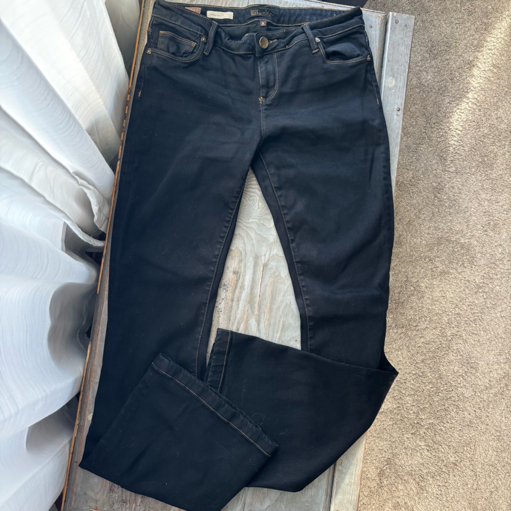 Kut from the Kloth Chrissy Flare jeans ~ black | size 8